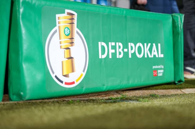 03.12.2025, Fußball, DFB-Pokal, VfL Bochum - VfB Stuttgart, Achtelfinale, Vonovia Ruhrstadion, Saison 2025 2026: Schriftzug DFB-Pokal Symbolbild DFB regulations prohibit any use of photographs as image sequences and or quasi-video. Nordrhein-Westfalen Deutschland