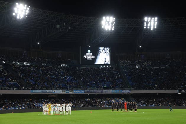 Minute silent for Nicola Pietrangeli during the round of 16 Frecciarossa Italian Cup 2025 2026 soccer match between Napoli and Cagliari at Maradona Stadium in Naples, south Italy - December 3, 2025. - Soccer  Copyright: xAlessandroxGarofalo LaPressex
