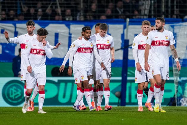BOCHUM, GERMANY - DECEMBER 3: Lorenz Assignon of VfB Stuttgart and Ramon Hendriks of VfB Stuttgart celebrate their team s first goal during the DFB Cup round of 16 match between VfL Bochum and VfB Stuttgart at Vonovia Ruhrstadion on December 3, 2025 in Bochum, Germany. (Photo by Rene Nijhuis) SPO  Copyright: xRenexNijhuis
