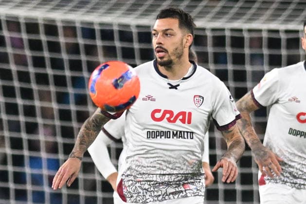 Gianluca Gaetano of Cagliari Calcio in action during the Coppa Italia Freccia Rossa match between SSC Napoli vs Cagliari Calcio at Diego Armando Maradona Stadium  Copyright: xAgostinoxGemito IPAxSportx xipa-agency.netx xx IPA_68693365 IPA_Agency_IPA68693365