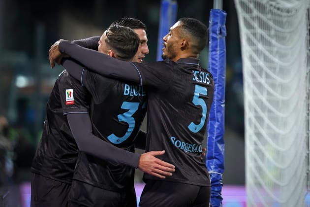 Napoli™s Lorenzo Lucca celebrates after scoring goal 1-0 during the round of 16 Frecciarossa Italian Cup 2025 2026 soccer match between Napoli and Cagliari at Maradona Stadium in Naples, south Italy - December 3, 2025. - Soccer  Copyright: xAlessandroxGarofalo LaPressex