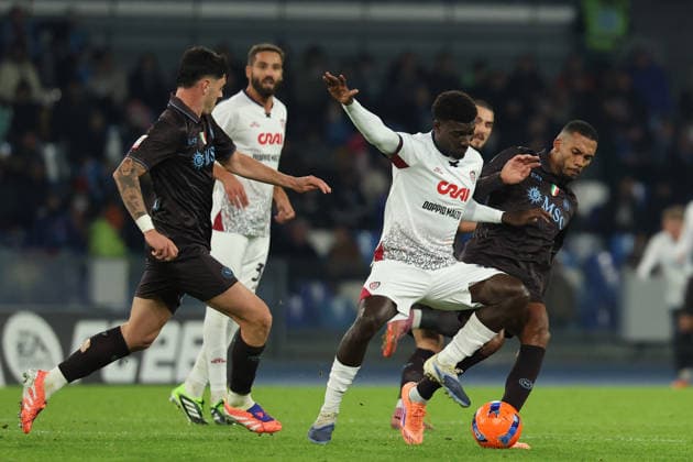 Napoli™s Juan Jesus during the round of 16 Frecciarossa Italian Cup 2025 2026 soccer match between Napoli and Cagliari at Maradona Stadium in Naples, south Italy - December 3, 2025. - Soccer  Copyright: xAlessandroxGarofalo LaPressex