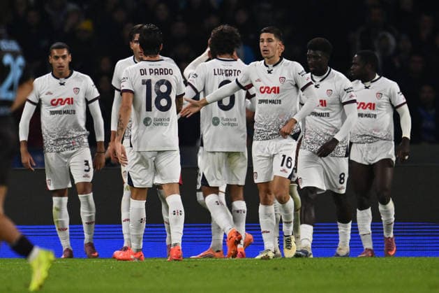 Sebastiano Esposito of Cagliari Calcio celebrates after scoring the goal of 1-1 during the round of 16 of the Coppa Italia Frecciarossa between S.S.C. Napoli and Cagliari Calcio at the Diego Armando Maradona Stadium on December 3, 2025 in Naples, Italy.  Copyright: xDomenicoxCippitelli IPAxSportx xipa-agency.netx xx IPA_68696284 IPA_Agency_IPA68696284