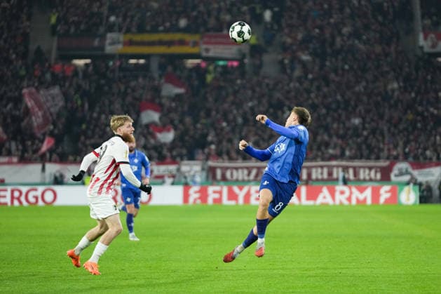 DFB-Pokal: SC Freiburg vs SV Darmstadt 98, 03.12.2025 Luca Marseiler (SV Darmstadt 98, 8) mit einem Kopfball DFB-Pokal: SC Freiburg vs SV Darmstadt 98, Europa-Park-Stadion, 03.12.2025 DFB DFL REGULATIONS PROHIBIT ANY USE OF PHOTOGRAPHS AS IMAGE SEQUENCES AND OR QUASI-VIDEO. Copyright: xBEAUTIFULxSPORTS Boscox
