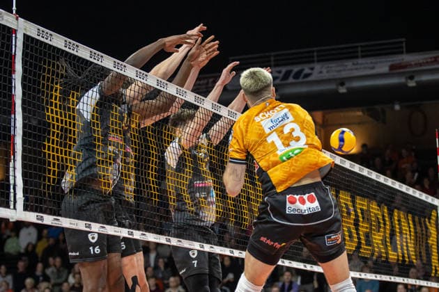 03.12.25, Berlin, Volleyball: 1.Bundesliga, Maenner, 10. Spieltag, BR Volleys - MTV Ludwigsburg, Max-Schmeling-Halle. BR Volleys - ASV Dachau