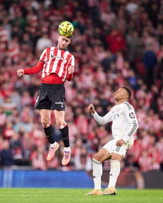 December 3, 2025, Bilbao, Vizcaya, Spain: Aymeric Laporte of Athletic Club competes for the ball with Kylian Mbappe of Real Madrid CF during the LaLiga EA Sports match between Athletic Club and Real Madrid CF at San Mames on December 3, 2025, in Bilbao, Spain. Bilbao Spain - ZUMAa181 20251203_zaa_a181_077 Copyright: xRicardoxLarreinax
