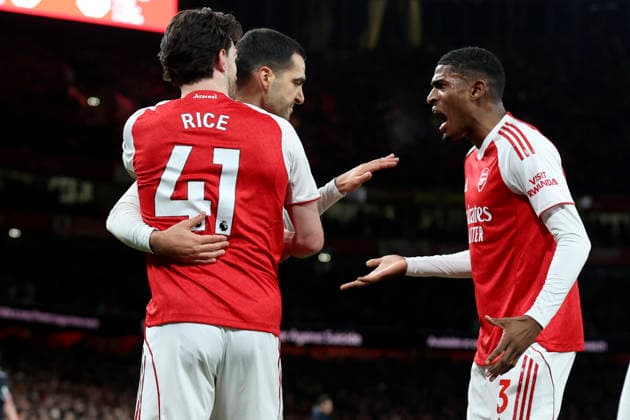 Arsenal v Brentford - Premier League Declan Rice, Mikel Merino and Cristhian Mosquera of Arsenal celebrate 1st goal during the Premier League match between Arsenal and Brentford at Emirates Stadium on December 3, 2025 in London, England. London Emirates Stadium England United Kingdom Copyright: xNigelxFrench Sportsphoto APLx 14143749