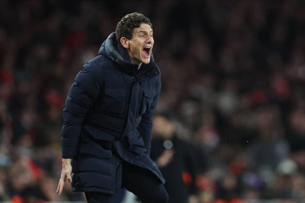 Arsenal v Brentford - Premier League Keith Andrews, Manager of Brentford on the side line during the Premier League match between Arsenal and Brentford at Emirates Stadium on December 3, 2025 in London, England. London Emirates Stadium England United Kingdom Copyright: xNigelxFrench Sportsphoto APLx 14143750