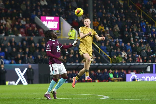 Adam Wharton of Crystal Palace Burnley v Crystal Palace, Premier League, Football, Turf Moor, Burnley, UK - 03 Dec 2025Burnley Turf Moor United Kingdom EDITORIAL USE ONLY No use with unauthorised audio, video, data, fixture lists, club league logos or live services. Online in-match use limited to 120 images, no video emulation. No use in betting, games or single club league player publications. Copyright: xPhilxOldham Shutterstockx 16006094r