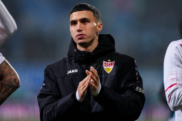 BOCHUM, GERMANY - DECEMBER 3: Bilal El Khannouss of VfB Stuttgart applauds the fans after the DFB Cup round of 16 match between VfL Bochum and VfB Stuttgart at Vonovia Ruhrstadion on December 3, 2025 in Bochum, Germany. (Photo by Rene Nijhuis) SPO  Copyright: xRenexNijhuis