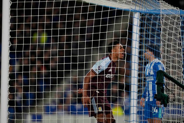 Brighton and Hove Albion v Aston Villa Premier League 03 12 2025. GOAL 2-2 Aston Villa forward Ollie Watkins (11) goads the home fans as he gets the equaliser during the Premier League match between Brighton and Hove Albion and Aston Villa at the American Express Stadium, Brighton and Hove, England on 3 December 2025. Brighton and Hove American Express Stadium East Sussex England Editorial use only DataCo restrictions apply See www.football-dataco.com , Copyright: xStephenxFlynnx PSI-23328-0048
