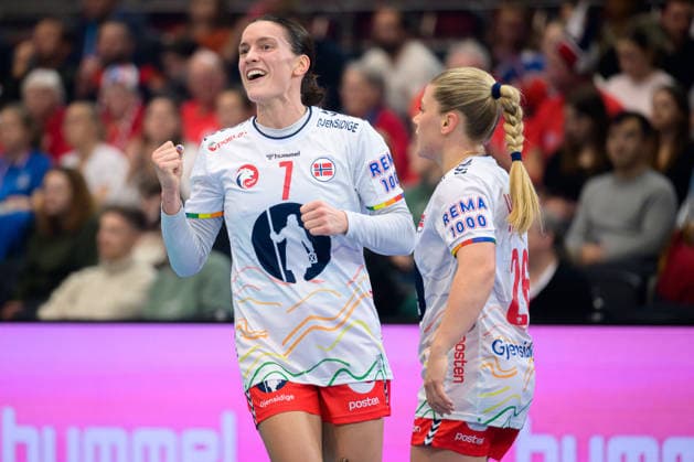Handball, Frauen WM, Hauptrunde: Norwegen - Schweden Stine Skogrand (Norwegen), Emilie Hovden (Norwegen) Dortmund Westfalenhalle Nordrhein-Westfalen Deutschland