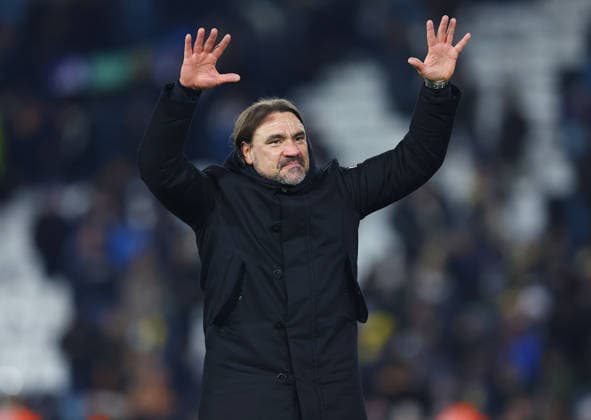 Leeds United manager Daniel Farke celebrates at the end of the match Leeds United v Chelsea, Premier League, Football, Elland Road, Leeds, UK - 03 Dec 2025Leeds Elland Road United Kingdom EDITORIAL USE ONLY No use with unauthorised audio, video, data, fixture lists, club league logos or live services. Online in-match use limited to 120 images, no video emulation. No use in betting, games or single club league player publications. Copyright: xMattxWest Shutterstockx 16006098bc