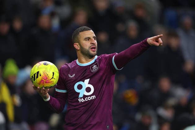 Burnley v Crystal Palace - Premier League Kyle Walker of Burnley pointing during the Premier League match between Burnley and Crystal Palace at Turf Moor on December 3, 2025 in Burnley, England. Burnley Turf Moor England United Kingdom Copyright: xEdxSykes Sportsphoto APLx 14143819