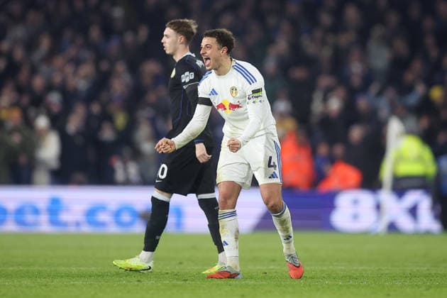 Leeds United v Chelsea 03 December 2025, Leeds - Premier League Football - Leeds United v Chelsea - Ethan Ampadu of Leeds United celebrates victory at the final whistle - (photo by Daniel Chesterton) Leeds UK Copyright: xDanielxChestertonxOffside