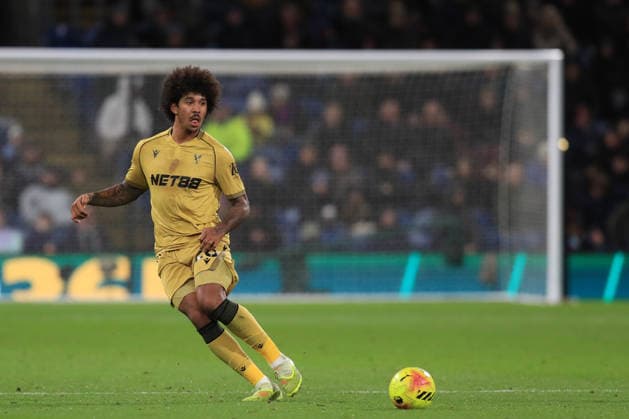 3rd December 2025; Turf Moor, Burnley, Lancashire, England; Premier League Football, Burnley versus Crystal Palace; Chris Richards of Crystal Palace passes the ball  DavidxBlunsden