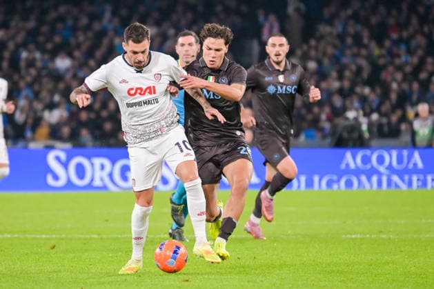 2025-12-03 SSC Napoli v Cagliari Calcio - Coppa Italia NAPLES, ITALY - DECEMBER 3: Semih Kilicsoy of Cagliari Calcio, Antonio Vergara of SSC Napoli during the Coppa Italia match between SSC Napoli and Cagliari Calcio at Stadio Diego Armando Maradona on December 3, 2025 in Naples, Italy. Naples Stadio Diego Armando Maradona Italy Content not available for redistribution in The Netherlands directly or indirectly through any third parties. Copyright: xCiroxSantangelox