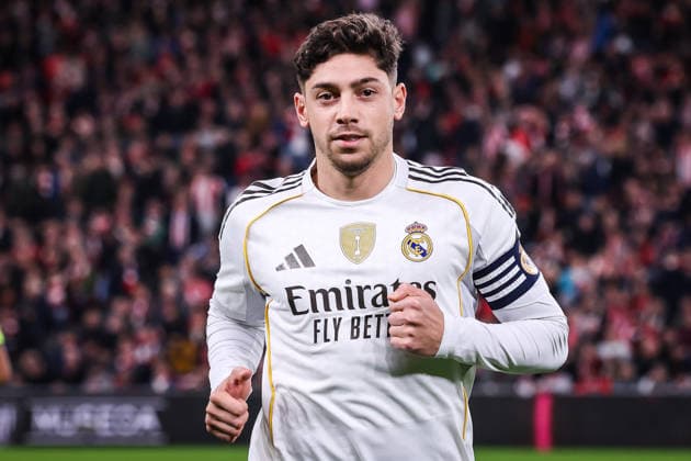 December 3, 2025, Bilbao, Spain, Spain: Federico VALVERDE of Real Madrid during the LaLiga match between Athletic Club and Real Madrid CF at San Mames Stadium on December 03, 2025 in Bilbao, Spain. Marcos Calvo Bilbao Spain - ZUMAm308 20251203_zsp_m308_008 Copyright: xMatthieuxMirvillex