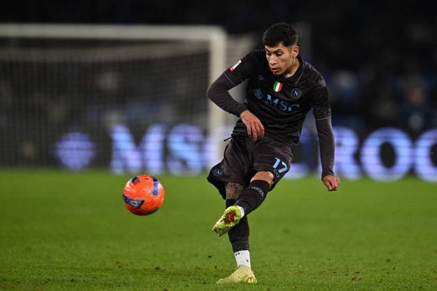 CALCIO - Coppa Italia - SSC Napoli vs Cagliari Calcio Mathias Olivera of S.S.C. Napoli is in action during the round of 16 of the Coppa Italia Frecciarossa between S.S.C. Napoli and Cagliari Calcio at the Diego Armando Maradona Stadium on December 3, 2025 in Naples, Italy. Naples Italy  Copyright: xIPAxSport ABACAx