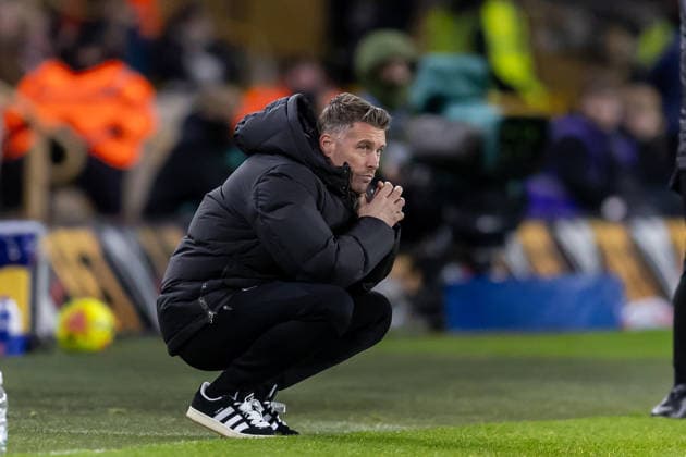 Wolverhampton Wanderers v Nottingham Forest Premier League 03 12 2025. Wolverhampton Wanderers Head Coach Rob Edwards watches on during the Premier League match between Wolverhampton Wanderers and Nottingham Forest at Molineux, Wolverhampton, England on 3 December 2025. Wolverhampton Molineux West Midlands England Editorial use only DataCo restrictions apply See www.football-dataco.com , Copyright: xManjitxNarotrax PSI-23331-0140