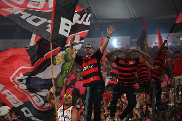Match valid for the 2025 Brazilian Championship between Flamengo and Ceara. Flamengo fans celebrate the title during a match against Ceara, valid for the 2025 Brazilian Championship, at the Maracana Stadium, on Wednesday night, the 3rd. RIO DE JANEIRO RIO DE JANEIRO BRAZIL Copyright: xJAYSONxBRAGAx