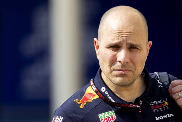 ABU DHABI Gianpiero Lambiase, Max Verstappen s race engineer (Red Bull Racing), arrives at the Yas Marina Circuit ahead of the Abu Dhabi Grand Prix. ANP SANDER KONING xVIxANPxSportx xxANPxIVx 543849180 originalFilename: 543849180.jpg
