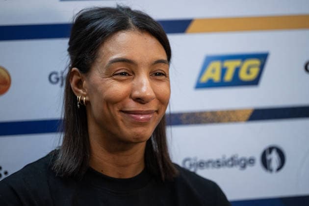 251204 Jamina Roberts of the Swedish women s national handball team at a press event during day 9 of the 2025 IHF Women™s World Championship, WM, Weltmeisterschaft on December 4, 2025 in Dortmund. Photo: Emma Wallskog BILDBYRAN COP 320 EW0602 handball handboll handball bbeng vm handball-vm handbolls-vm ihf handball world championship world handball championship 2025 world championship 2025 pressträff event meeting sverige sweden day 9 dam Copyright: EMMAxWALLSKOG BB251204EW015