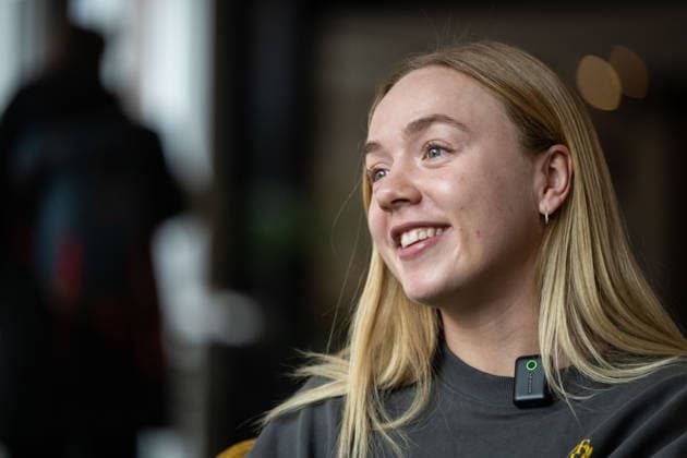 251204 Vilma Matthijs Holmberg of the Swedish women s national handball team at a press event during day 9 of the 2025 IHF Women™s World Championship, WM, Weltmeisterschaft on December 4, 2025 in Dortmund. Photo: Emma Wallskog BILDBYRAN COP 320 EW0602 handball handboll handball bbeng vm handball-vm handbolls-vm ihf handball world championship world handball championship 2025 world championship 2025 pressträff event meeting sverige sweden day 9 dam Copyright: EMMAxWALLSKOG BB251204EW025