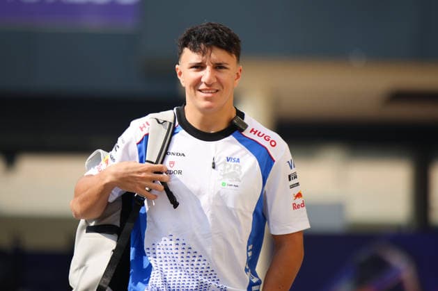 Isack Hadjar (Visa Cash App Racing Bulls Formula One Team, , 06) , ARE, Formel 1 Weltmeisterschaft, Abu Dhabi Grand Prix, Yas Marina Circuit, Media Day, 04.12.2025 ARE, Formel 1 Weltmeisterschaft, Abu Dhabi Grand Prix, Vereinigte Arabische Emirate, Yas Marina Circuit, 04.12.2025 Abu Dhabi Copyright: xEibner-Pressefoto AnnikaxGrafx EP_AGF