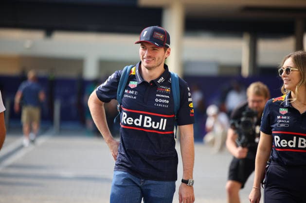 Max Verstappen (Oracle Red Bull Racing, 01) , ARE, Formel 1 Weltmeisterschaft, Abu Dhabi Grand Prix, Yas Marina Circuit, Media Day, 04.12.2025 ARE, Formel 1 Weltmeisterschaft, Abu Dhabi Grand Prix, Vereinigte Arabische Emirate, Yas Marina Circuit, 04.12.2025 Abu Dhabi Copyright: xEibner-Pressefoto AnnikaxGrafx EP_AGF