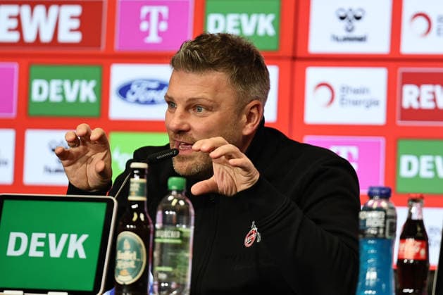 1. FC Köln 1. FC Köln, Pressekonferenz zum Heimspiel gegen St. Pauli, Lukas Kwasniok (1. FC Köln). 04.12.2025, Bild: