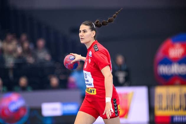 DORTMUND, GERMANY - 4 DECEMBER, 2025: Emilija Lazic - Women s Handball World Championship, WM, Weltmeisterschaft 2025 Serbia vs Faroe Islands at Westfallenhalle.  Copyright: xVitaliixKliuievx