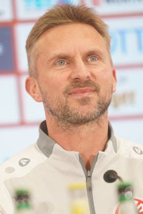 BENJAMIN HOFFMANN PRESSEKONFERENZ 1. FSV MAINZ 05 MAINZ