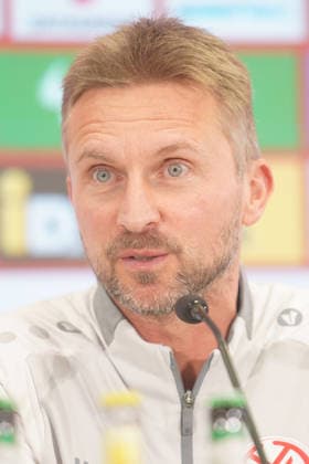 BENJAMIN HOFFMANN PRESSEKONFERENZ 1. FSV MAINZ 05 MAINZ