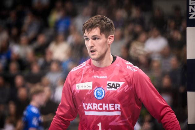Luka Krnokapic (TVB Stuttgart, 01) - neuer Torwart in den Reihen des TVB Stuttgart GER, TVB 1898 Stuttgart - HSG Wetzlar, DAIKIN HBL, Handball, Bundesliga, 11. Spieltag, Spielzeit 2025 2026, 04.12.2025 GER, TVB 1898 Stuttgart - HSG Wetzlar, DAIKIN HBL, Handball, Bundesliga, 11. Spieltag, Spielzeit 2025 2026, 04.12.2025 Stuttgart Copyright: xSandyxDinkelackerx EP_SDR