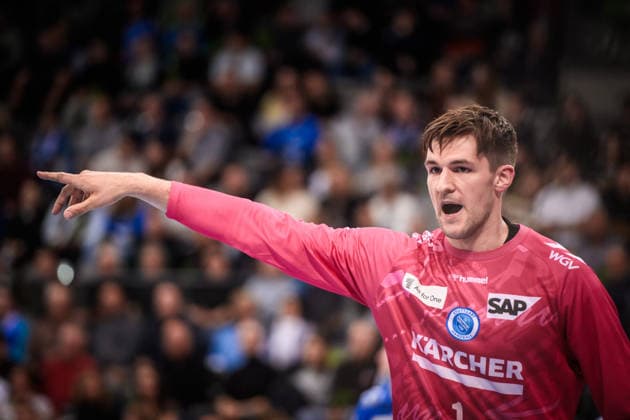Luka Krnokapic (TVB Stuttgart, 01) - neuer Torwart in den Reihen des TVB Stuttgart GER, TVB 1898 Stuttgart - HSG Wetzlar, DAIKIN HBL, Handball, Bundesliga, 11. Spieltag, Spielzeit 2025 2026, 04.12.2025 GER, TVB 1898 Stuttgart - HSG Wetzlar, DAIKIN HBL, Handball, Bundesliga, 11. Spieltag, Spielzeit 2025 2026, 04.12.2025 Stuttgart Copyright: xSandyxDinkelackerx EP_SDR