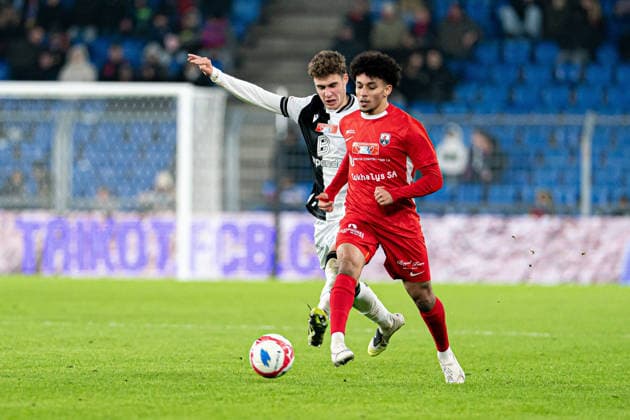 Amin Hajoubi (34 FC Grand-Saconnex), right, and Andrej Bacanin (14 FC Basel 1893), left, in action during the Swiss Cup Round of 16 match between FC Grand-Saconnex and FC Basel 1893 at St. Jakob-Park, Basel, Switzerland. Copyright: xPriscilaxBütlerx xSPPx Sportspressphoto_SPR69795