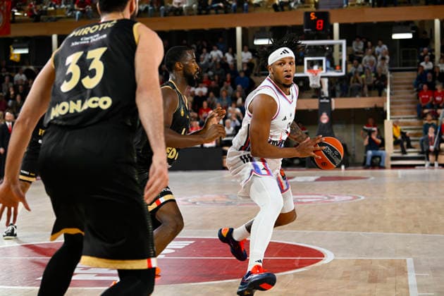 BASKET-BALL : AS Monaco VS Paris Basketball - Turkish Airlines EuroLeague - 04 12 2025 Lamar Stevens (Paris basketball) - Turkish Airlines EuroLeague match between AS Monaco and Paris Basketball on December 4, 2025 at the Louis II Stadium in Monaco. MonacoMonaco  Copyright: xWilliamxCannarellax