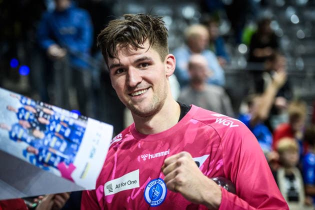 Luka Krnokapic (TVB Stuttgart, 01) - neuer Torwart mit tollem Einstand im Spiel gegen den HSG Wetzlar GER, TVB 1898 Stuttgart - HSG Wetzlar, DAIKIN HBL, Handball, Bundesliga, 11. Spieltag, Spielzeit 2025 2026, 04.12.2025 GER, TVB 1898 Stuttgart - HSG Wetzlar, DAIKIN HBL, Handball, Bundesliga, 11. Spieltag, Spielzeit 2025 2026, 04.12.2025 Stuttgart Copyright: xSandyxDinkelackerx EP_SDR
