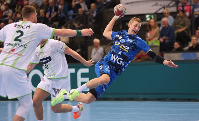 Stuttgart , Handball Daikin HBL Bundesliga TVB Stuttgart vs. HSG Wetzlar , Torben Matzke ( TVB )