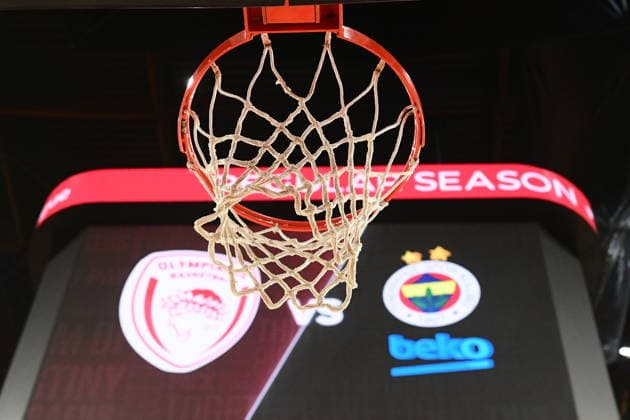 EuroLeague Basketball, Suspended Olympiacos Piraeus vs Fenerbahce Beko Istanbul - The EuroLeague Regular Season Round 14 game between Olympiacos Piraeus and Fenerbahce Beko Istanbul, that was to be held at Peace and Friendship Stadium, has been suspended following a recommendation from the local government due to severe weather conditions affecting the area, in Piraeus, Grecee, 4 December 2025. PIRAEUS Greece Copyright: xOnexInchxProductionsx 6764790