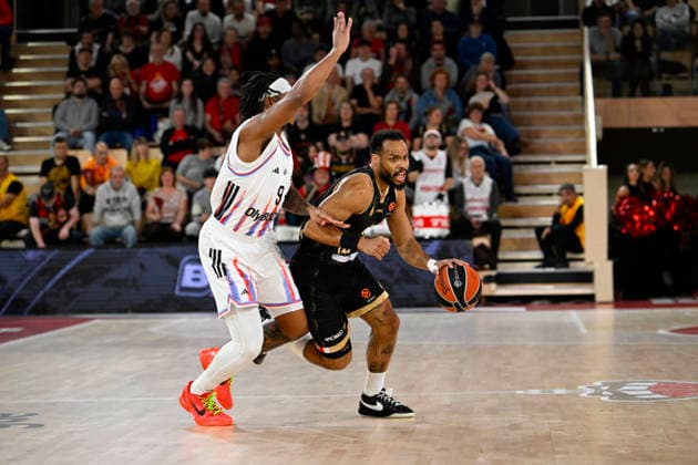 BASKET-BALL : AS Monaco VS Paris Basketball - Turkish Airlines EuroLeague - 04 12 2025 Elie Okobo (ASM) - Turkish Airlines EuroLeague match between AS Monaco and Paris Basketball on December 4, 2025 at the Louis II Stadium in Monaco. MonacoMonaco  Copyright: xWilliamxCannarellax