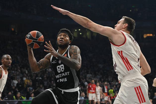 PARTIZAN vs BAYERN MUNCHEN TYRIQUE JONES Tajrik Dzons basketball Partizan vs Bayern Munchen Euroleague, Beogradska arena, Belgrade 04.12.2025 Foto: BASKETBALL, EUROLEAGUE, PARTIZAN, BAYERN MUNCHEN Belgrade Belgrade arena Serbia Copyright: xMarkoxMetlas xMNxPressx