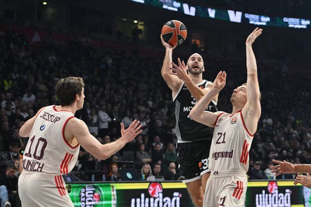 PARTIZAN vs BAYERN MUNCHEN NICK KALATHES Nik Kalates basketball Partizan vs Bayern Munchen Euroleague, Beogradska arena, Belgrade 04.12.2025 Foto: BASKETBALL, EUROLEAGUE, PARTIZAN, BAYERN MUNCHEN Belgrade Belgrade arena Serbia Copyright: xMarkoxMetlas xMNxPressx