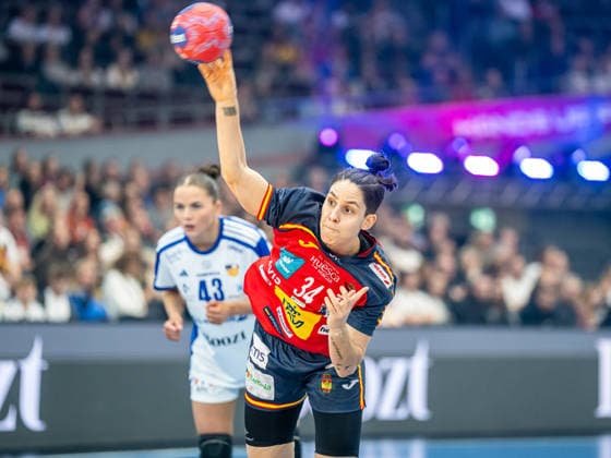 Alicia Fernandez Martinez (Spanien, 34) beim Siebenmeter, Spanien vs. Island, Handball, Weltmeisterschaft, Frauen, Spielzeit 2025 2026, 04.12.2025, Spanien vs. Island, Handball, Weltmeisterschaft, Frauen, Spielzeit 2025 2026, 04.12.2025 Dortmund Copyright: xEibner-Pressefoto MichaelxSchmidx EP_MST