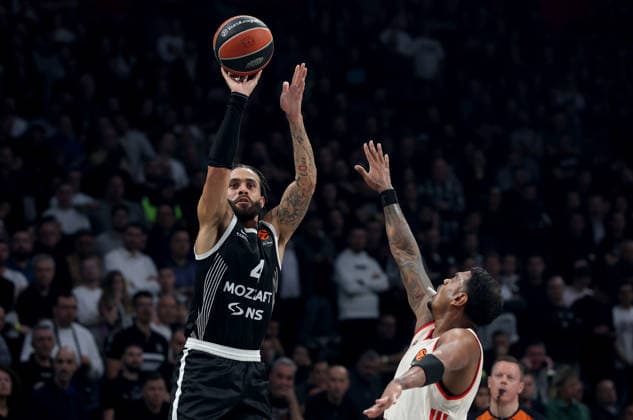 Partizan v Bayern, Euroleague basketball, season 2025 2026, round 14 Belgrade, Serbia. 4th Dec, 2025. Partizan s Duane Washington during Euroleague basketball match between Partizan and Bayern Munich on December 4. 2025. in Belgrade, Serbia. Belgrade Serbia Copyright: xPedjaxMilosavljevic STARSPORTx