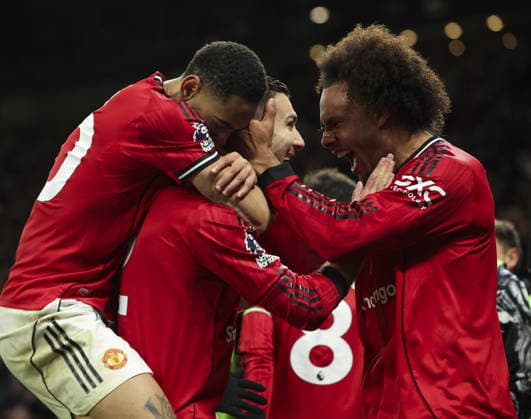 Manchester United, ManU v West Ham United, FA Premier League 04.12.25 Manchester United v West Ham United, FA Premier League Bradley Ormesher The Times Diogo Dalot of Manchester United scores and celebrates scoring his teams opening goal of the match  Copyright: xBradleyxOrmesherx NINTCHDBPICT001043270170