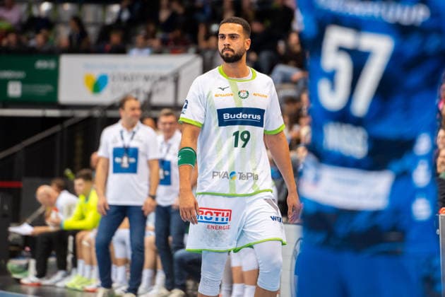 Handball I Herren I Saison 2025-2026 I Bundesliga I 11. Spieltag I TVB Stuttgart - HSG Wetzlar I 04.12.2025 Philipp Ahouansou (19, HSG Wetzlar) Stuttgart Porsche Arena Baden-Württemberg Deutschland Copyright: xLobeca MaxxPetershansx
