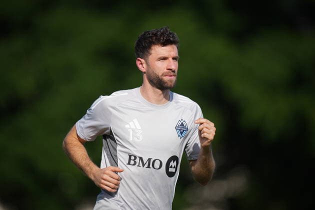 December 4, 2025, Miami, Fl, UNITED STATES: Vancouver Whitecaps Thomas Muller jogs during a training session at Florida International University ahead of the MLS, Fussball Herren, USA Cup final soccer match, in Miami, Fla., Thursday, Dec. 4, 2025. Canada News - December 4, 2025 - ZUMAc35_ 20251204_zaf_c35_100 Copyright: xDarrylxDyckx