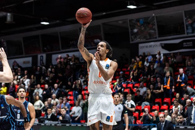 GER, BKT EuroCup, Saison 2025 2026, Niners Chemnitz - Turk Telekom Ankara. 04.12.2025, Messe, Chemnitz, GER, BKT EuroCup, Saison 2025 2026, Niners Chemnitz - Turk Telekom Ankara. Kevin Yebo (Niners Chemnitz, 0) Foto Alexander Trienitz Chemnitz Messe Sachsen Deutschland